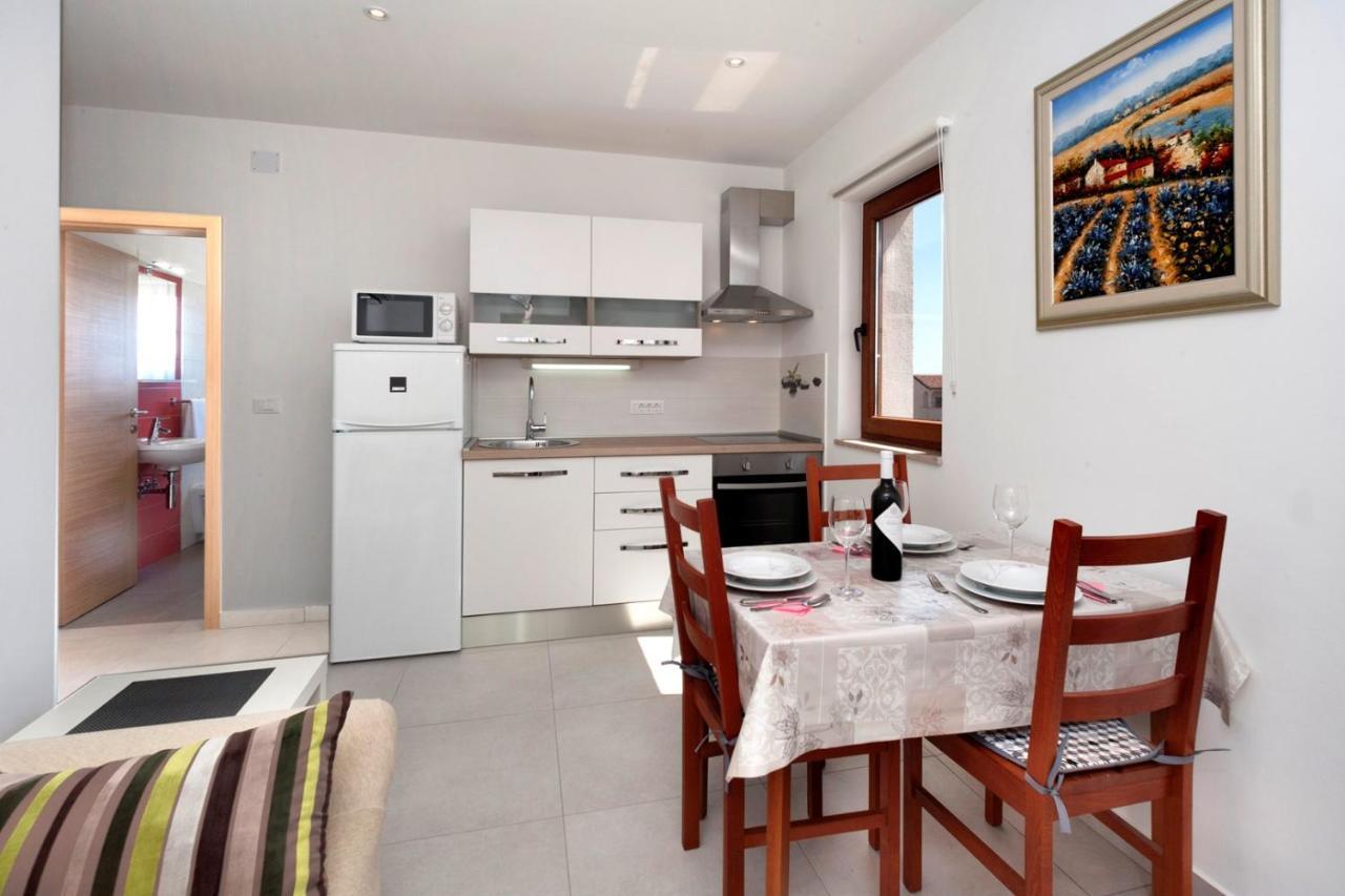 Apartments Beakovic Porec Exterior photo